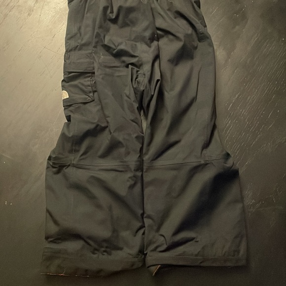 The North Face snow pants size 5 - Picture 5 of 8